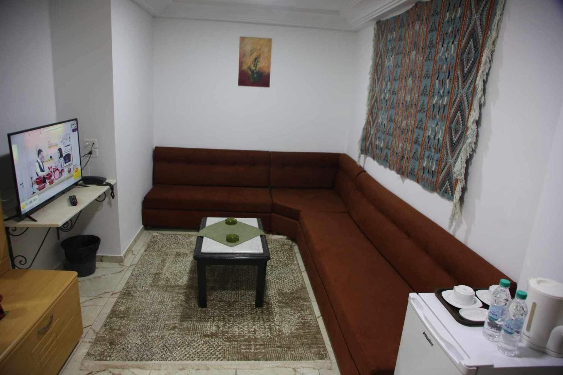 Hotel Amine Sfax Bagian luar foto