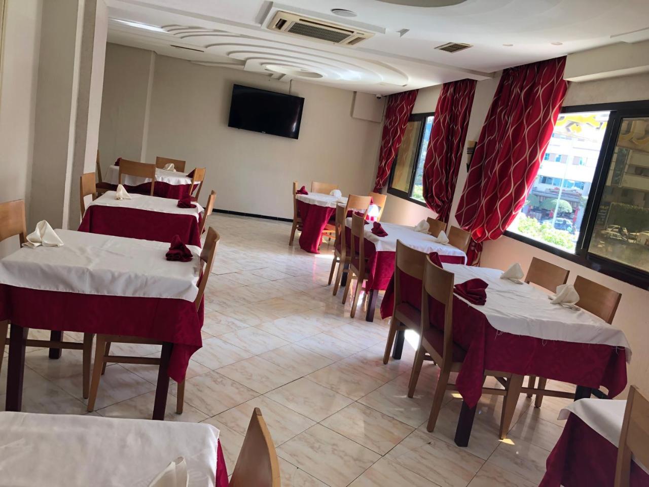 Hotel Amine Sfax Bagian luar foto